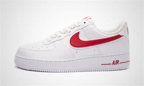 air force mit roten nike zeichen|nike air force 1.